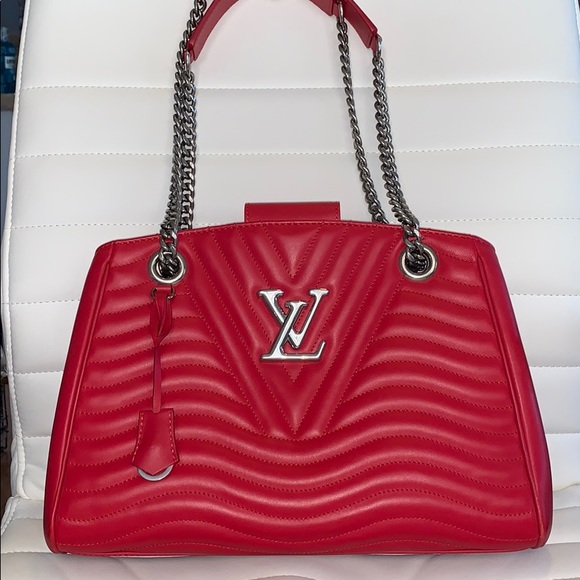 NEW Louis Vuitton New Wave Chain Tote Ecarlate - Picture 11 of 11